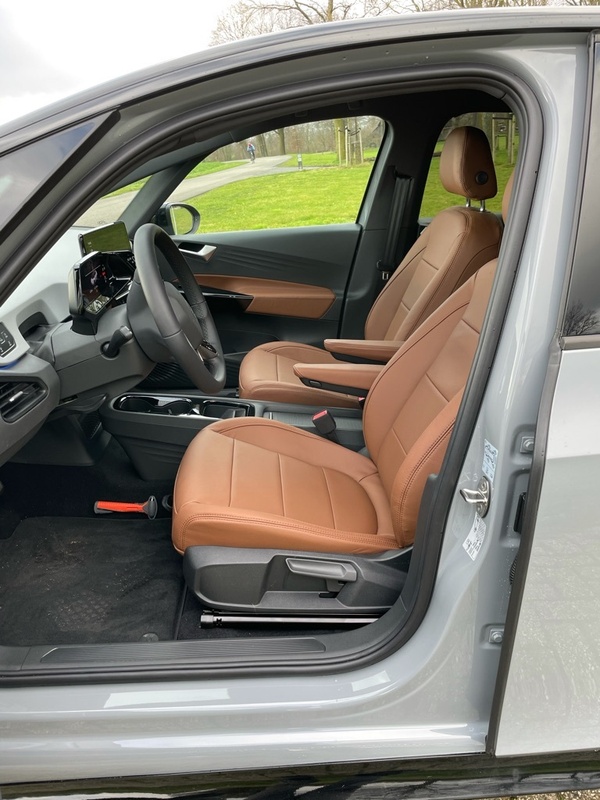 Afbeeldingslocatie: https://tweakers.net/i/hfoUmv2RrUYYc12bsAiMBYfDrI8=/x800/filters:strip_icc():strip_exif()/f/image/rj02FgjhCSlUbRxAgTZZiInY.jpg?f=fotoalbum_large