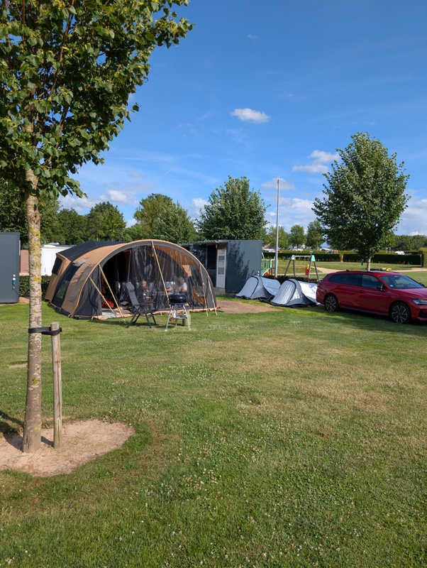 Afbeeldingslocatie: https://tweakers.net/i/hhEGxJK1GTViyYnBg8V3jrdUSG8=/x800/filters:strip_icc():strip_exif()/f/image/hdp9B42Q9w1dPEBYUFuPZ0XL.jpg?f=fotoalbum_large