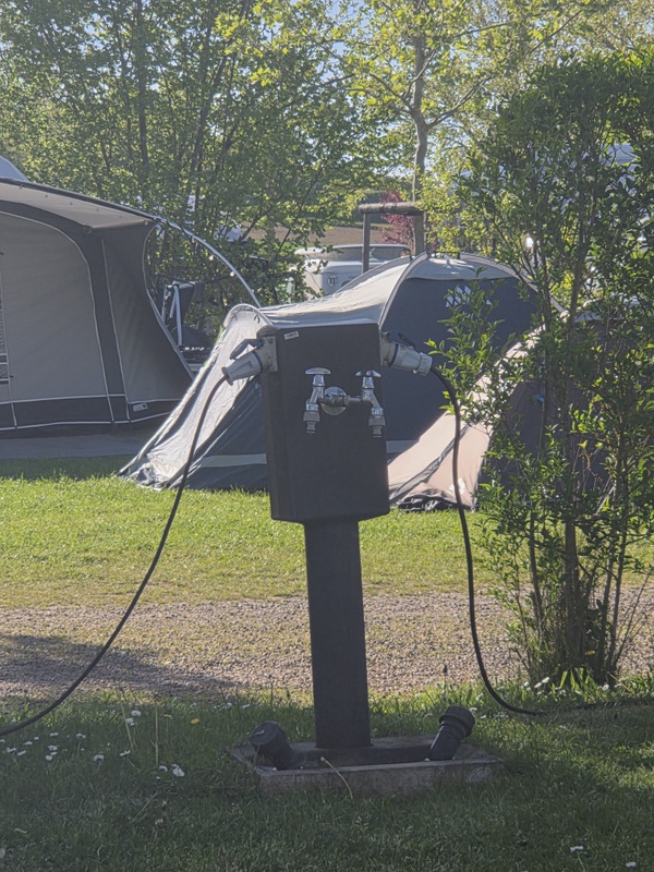 Afbeeldingslocatie: https://tweakers.net/i/hjIXVB8juzGOJ-6Yosb-1hGv2yU=/x800/filters:strip_icc():strip_exif()/f/image/PWRO10Y79j8XAIi35G3G3EBl.jpg?f=fotoalbum_large