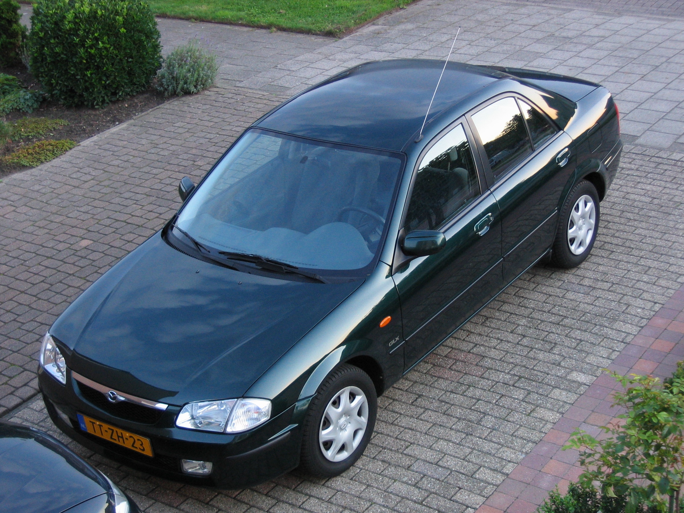 Afbeeldingslocatie: https://tweakers.net/i/hjKQ3GT8RnanpPhhW6rnZxVHlWs=/full-fit-in/4920x3264/filters:max_bytes(3145728):no_upscale():strip_icc():fill(white):strip_exif()/f/image/PgmxomVWGNd9WqccjQYXfXDq.jpg?f=user_large