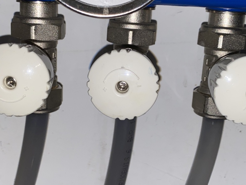 Afbeeldingslocatie: https://tweakers.net/i/hje4CJyh49xNbkC-VbGhDdu6t_A=/800x/filters:strip_icc():strip_exif()/f/image/829B9RyFBBXvvpsZv3Sku8k6.jpg?f=fotoalbum_large