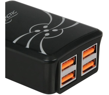 Arctic Smart Charger 4800