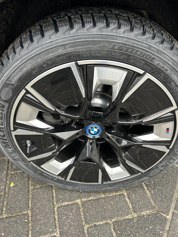 Afbeeldingslocatie: https://tweakers.net/i/hmACZ5CIvXjxkMbOnCppHXib7PI=/x800/filters:strip_icc():strip_exif()/f/image/pW8i5hljYN9byB0tyJYUxKT6.jpg?f=fotoalbum_large