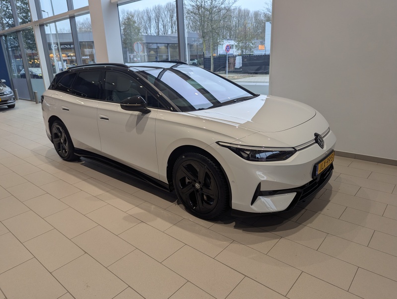 Afbeeldingslocatie: https://tweakers.net/i/hoNZwx_0SLtKa22k4Z3W7e4c78g=/800x/filters:strip_icc():strip_exif()/f/image/I1ahsfIvoQEoLU2Mpgl4kmr7.jpg?f=fotoalbum_large