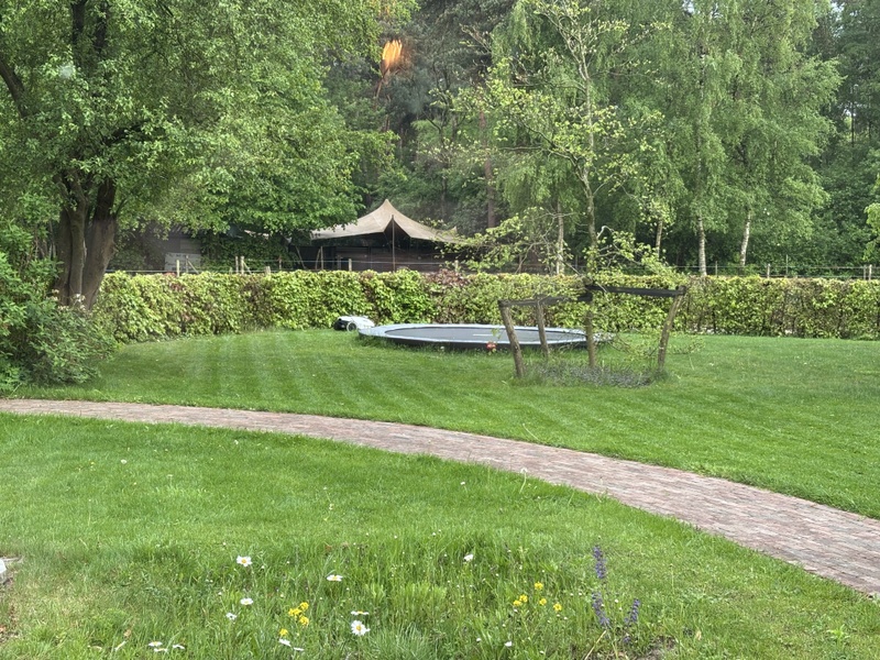 Afbeeldingslocatie: https://tweakers.net/i/hqPuHOz4ePdUrzQmuW1Gr4PzGTU=/800x/filters:strip_icc():strip_exif()/f/image/6VdTgvZvmD2qz6N2X4ccoizw.jpg?f=fotoalbum_large