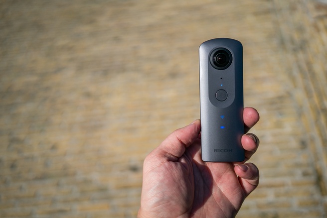 Ricoh Theta V