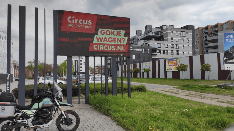 Afbeeldingslocatie: https://tweakers.net/i/hsOIx-ppir0HTh6JGI-50MiBO20=/800x/filters:strip_exif()/f/image/cmCZHgzp0V4gHzMx9i5iZ36A.png?f=fotoalbum_large
