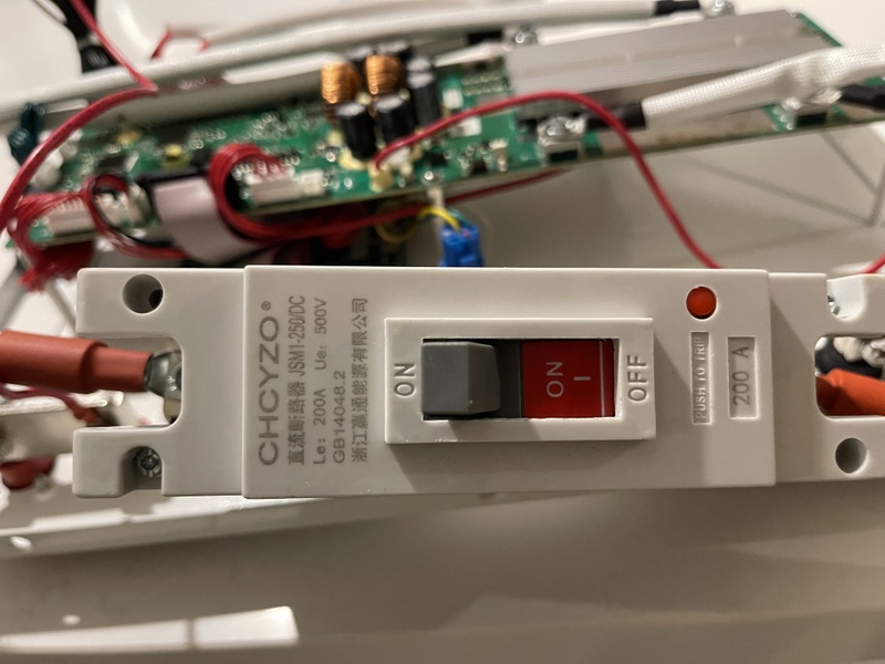 Afbeeldingslocatie: https://tweakers.net/i/htT-EZwUzjD-rFdN3xeHy5C_ghY=/800x/filters:strip_icc():strip_exif()/f/image/eQcMqPb3uokoOjvh31Nk87Yo.jpg?f=fotoalbum_large