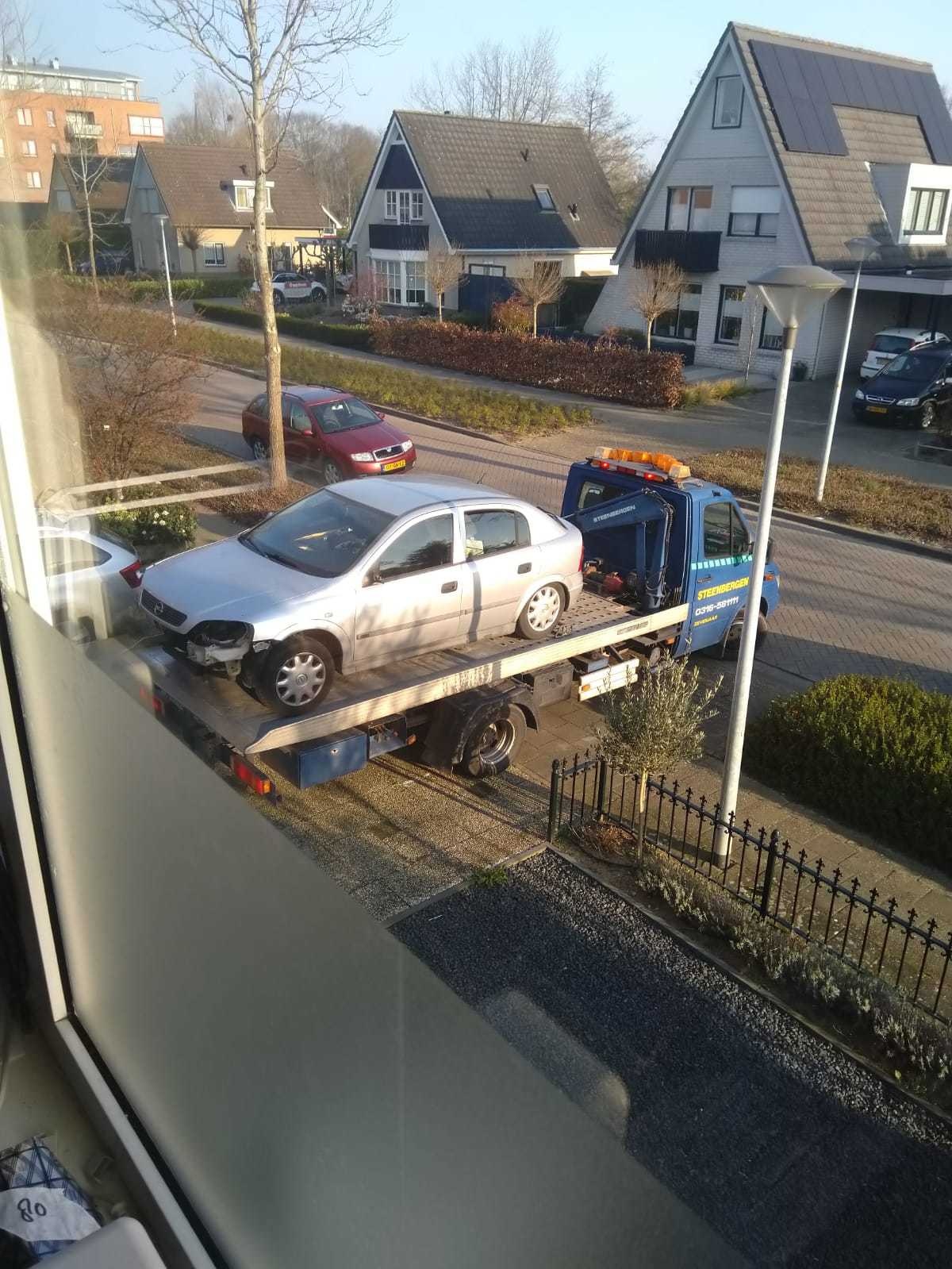 Afbeeldingslocatie: https://tweakers.net/i/huAYGPiwIxOg3XU0ZL-E7AGJ9ug=/f/image/BxhFyFiYmdsZ2MWtezbwhI3B.jpg