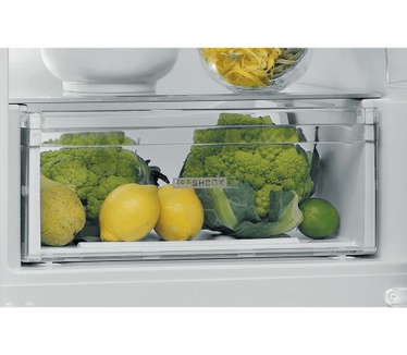 Whirlpool W5 821E W 2