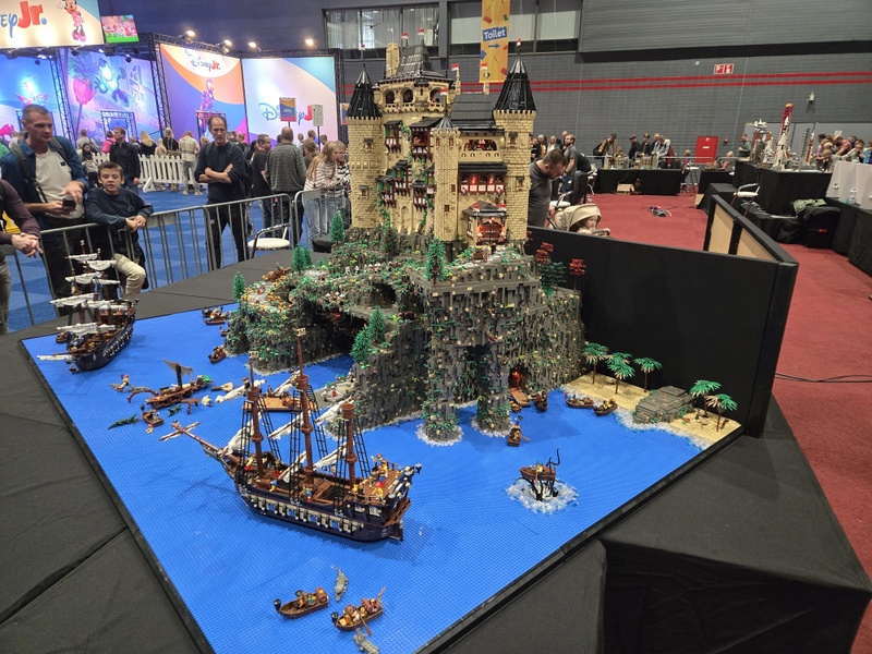 Afbeeldingslocatie: https://tweakers.net/i/hvYCPHeBkgeq0S1qa0iqVcIK58Q=/800x/filters:strip_icc():strip_exif()/f/image/rmACnKDV6R82AWqftMvlv3BM.jpg?f=fotoalbum_large
