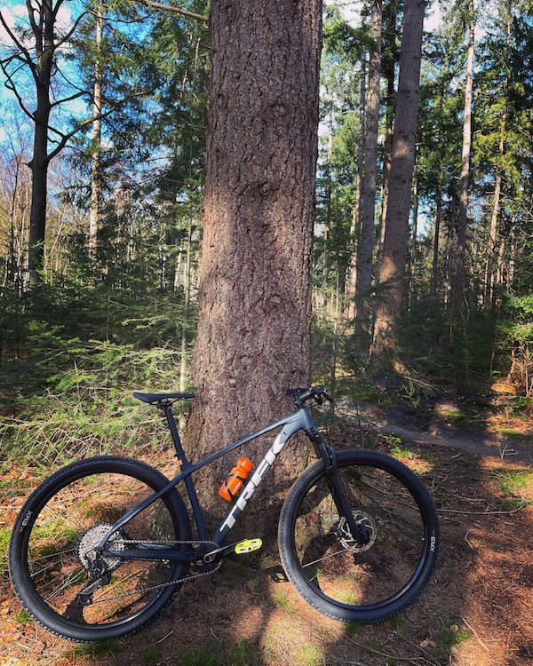 Afbeeldingslocatie: https://tweakers.net/i/hvqvDNcbh1AfPGMa0XTbxgtoEpc=/full-fit-in/4920x3264/filters:max_bytes(3145728):no_upscale():strip_icc():fill(white):strip_exif()/f/image/IHPA8ZB1Zi5TijZvmPiI63k3.jpg?f=user_large