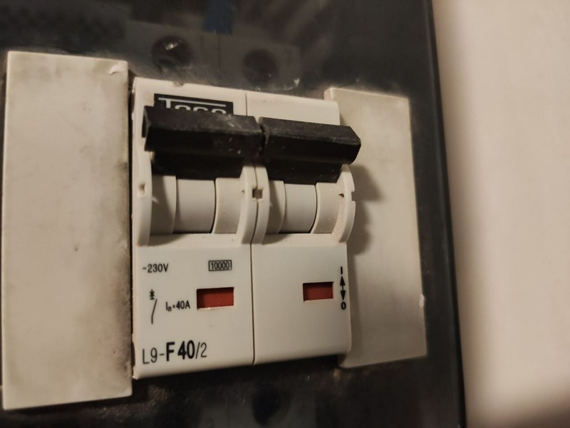 Afbeeldingslocatie: https://tweakers.net/i/hygVcCpRLlBkdyyH28Z2xtAa0wo=/800x/filters:strip_icc():strip_exif()/f/image/UptiJBCXL9nJcgZddxxxiDuR.jpg?f=fotoalbum_large