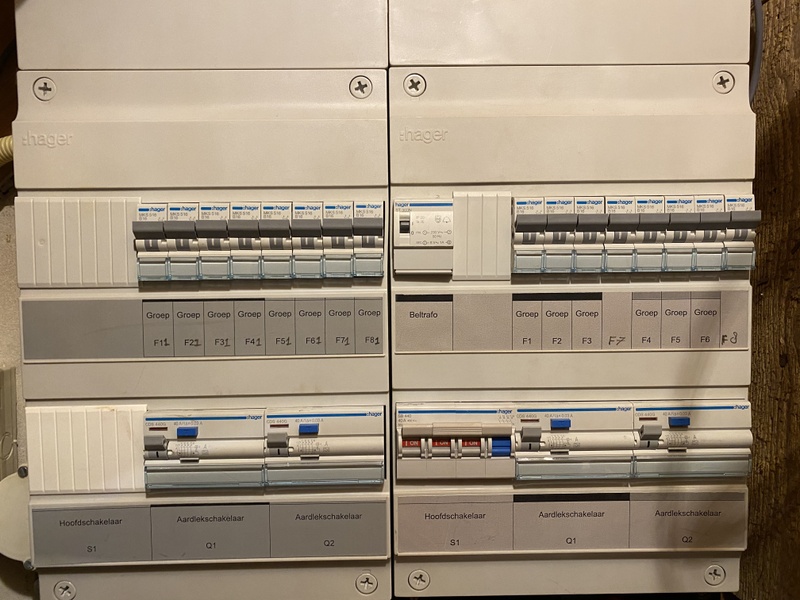 Afbeeldingslocatie: https://tweakers.net/i/i-8_4h02ziWiJr1QeteqpPI59I0=/800x/filters:strip_icc():strip_exif()/f/image/Y1LmOFIhYzAoeWSezENd72UJ.jpg?f=fotoalbum_large