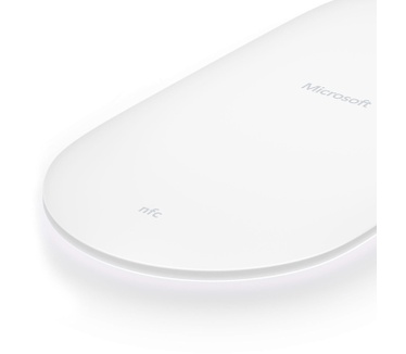 Microsoft DT-904 Smart Wireless Charging Plate white