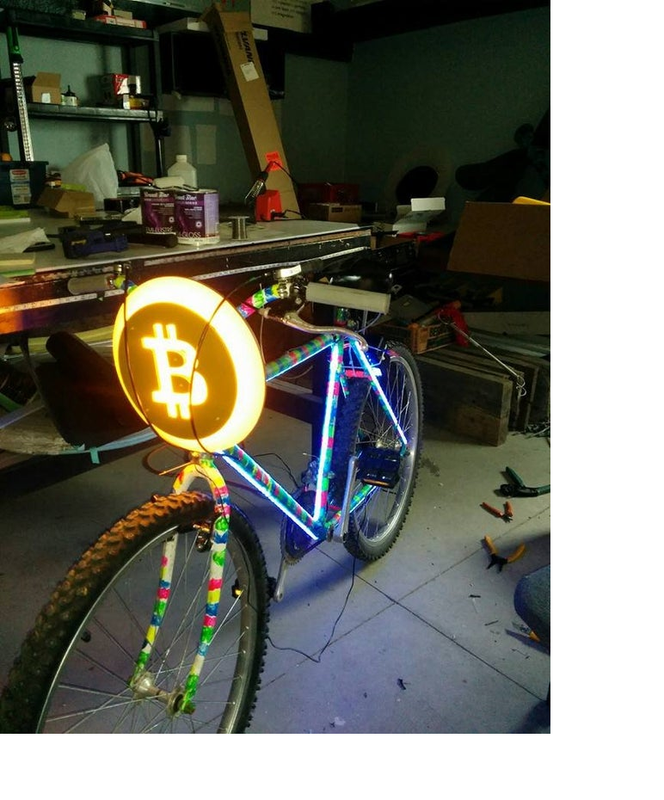 Afbeeldingslocatie: https://tweakers.net/i/i1tlA3heDkyJFbuRT0hhU-tYL58=/x800/filters:strip_exif()/f/image/4FUhNwwiuYeL7Nx2wwFAb8g1.png?f=fotoalbum_large