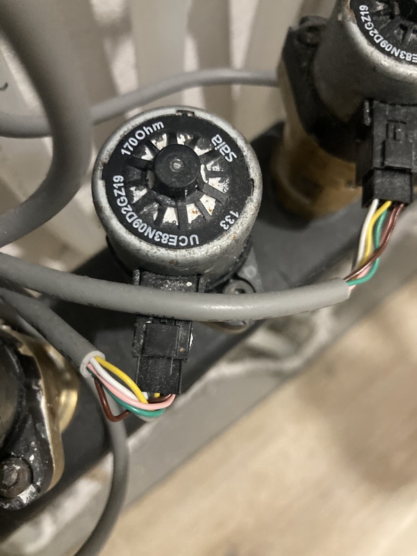 Afbeeldingslocatie: https://tweakers.net/i/i1zANBqD3eHV_-WAATKKFdp872Q=/x800/filters:strip_icc():strip_exif()/f/image/J1ooYMS5Rc5bSGNP3dlpRlDk.jpg?f=fotoalbum_large