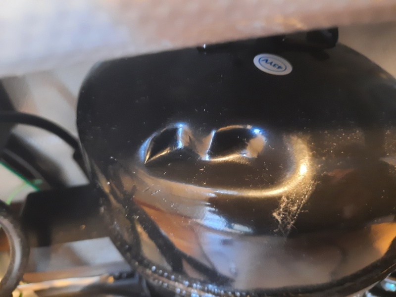 Afbeeldingslocatie: https://tweakers.net/i/i2CAoFpw9c-7FukRFS6-3A4p7XU=/800x/filters:strip_icc():strip_exif()/f/image/qfHN0JadPIsFGYGHOtrTwI5x.jpg?f=fotoalbum_large