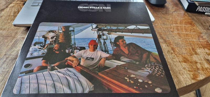 Afbeeldingslocatie: https://tweakers.net/i/i4DdYE-GaMn2rwGCuJRArsJElKA=/800x/filters:strip_icc():strip_exif()/f/image/Mn9PiReS1UO3VbqdKmyVM1Ci.jpg?f=fotoalbum_large