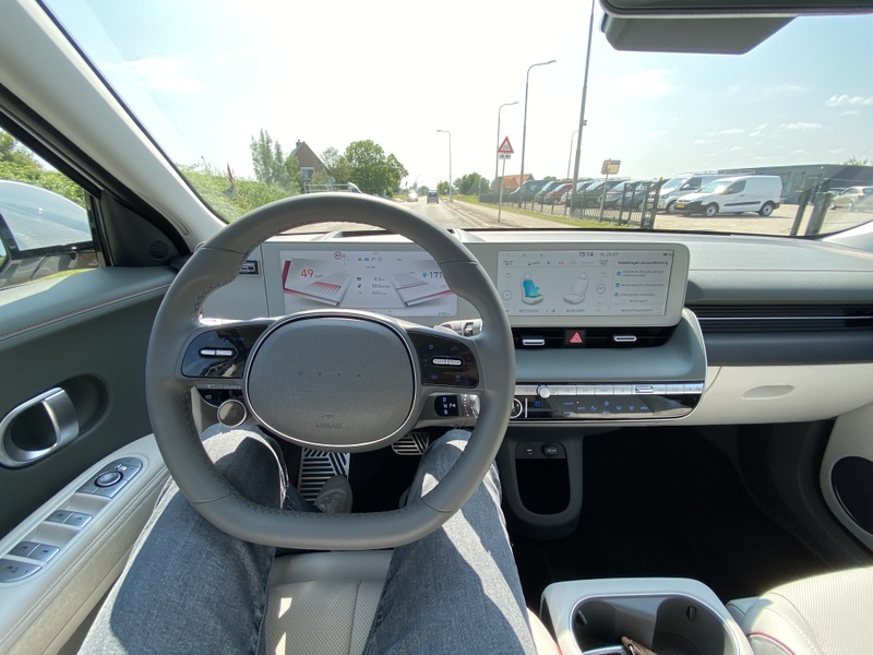 Afbeeldingslocatie: https://tweakers.net/i/i5NeuJMbntDgwyGSBoOC9coSeZ0=/800x/filters:strip_icc():strip_exif()/f/image/8y8ZJFpTKwsVpSHuDJHNgZE0.jpg?f=fotoalbum_large