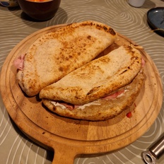 Afbeeldingslocatie: https://tweakers.net/i/i5OAPM1s2KL0B14etOzMlrYrLnA=/232x232/filters:strip_icc():strip_exif()/f/image/JgFczYTu3ert7VttX5og89Oa.jpg?f=fotoalbum_tile