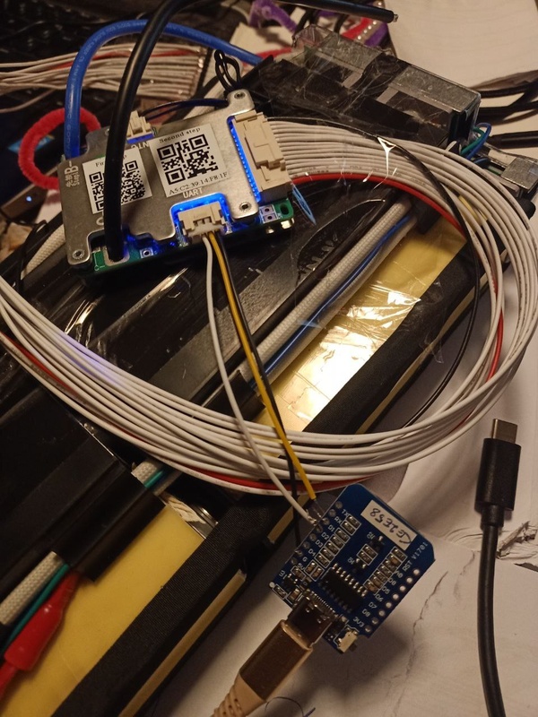 Afbeeldingslocatie: https://tweakers.net/i/i7BT4TyLHl2sox-6CtIpJT6TtsI=/x800/filters:strip_icc():strip_exif()/f/image/rSEgdyXUF9kDFcJprSkdnYaR.jpg?f=fotoalbum_large