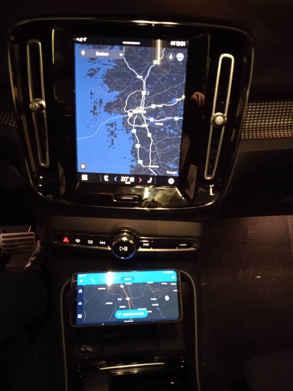 Afbeeldingslocatie: https://tweakers.net/i/i9ZIvCjdBUPcjBye7jESDuswb_M=/x800/filters:strip_icc():strip_exif()/f/image/RcpcUCPZJrxihfzdnPEvBzs6.jpg?f=fotoalbum_large