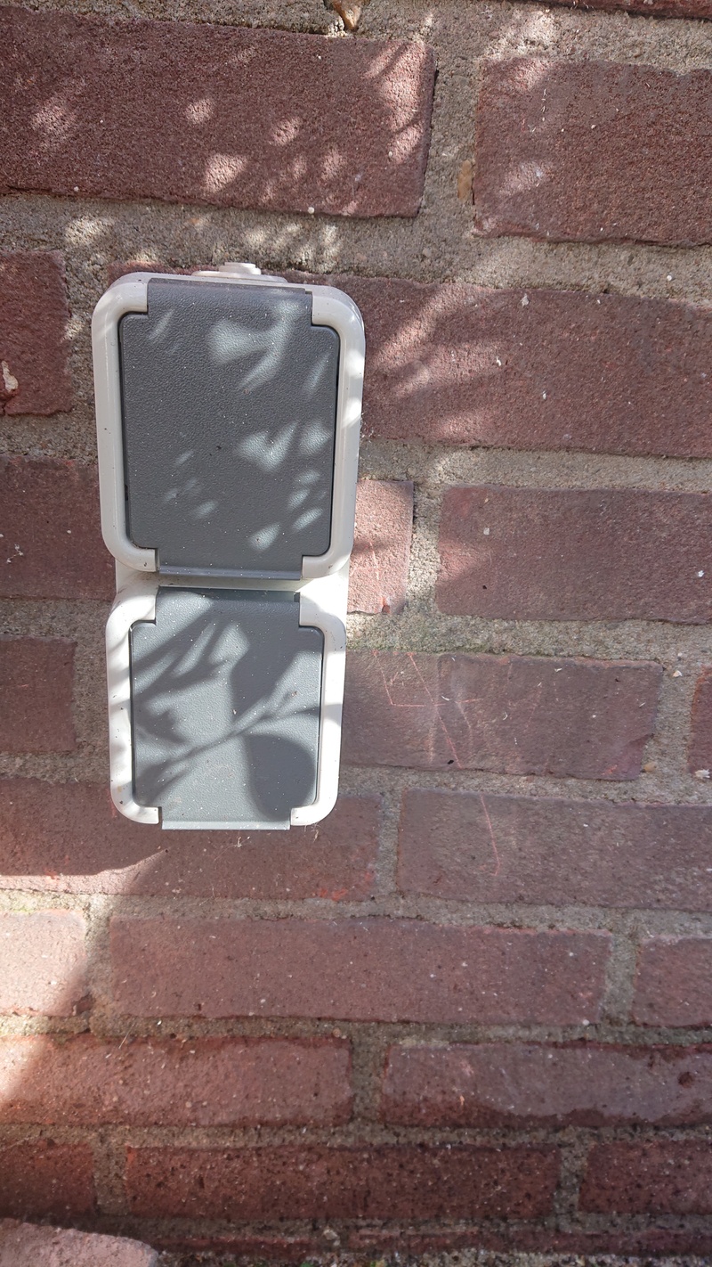 Afbeeldingslocatie: https://tweakers.net/i/iFw4WR5lEu-WJHLX8kIZUGjKUkQ=/800x/filters:strip_icc():strip_exif()/f/image/H1e16IufSw2QL4TD8Bhx2dKQ.jpg?f=fotoalbum_large