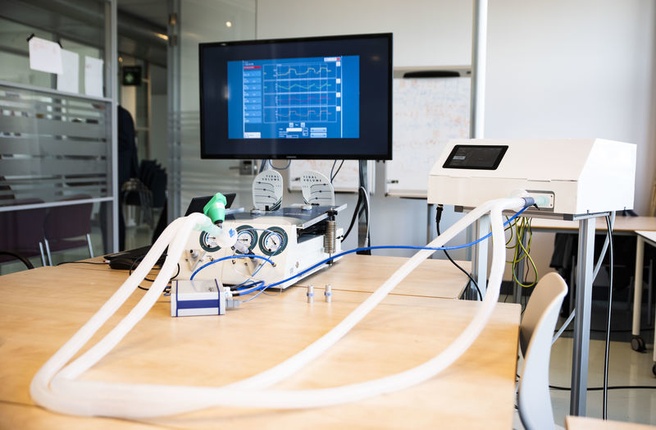 AIRone-beademingsapparaat gemaakt door TU Delft