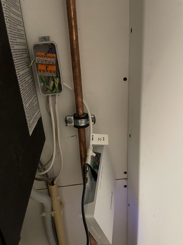 Afbeeldingslocatie: https://tweakers.net/i/iIrC52Iw8DOkLGHXjCQiY8DWcw4=/x800/filters:strip_icc():strip_exif()/f/image/lbFc1I4lYb1BAwZpNu6SmlI5.jpg?f=fotoalbum_large