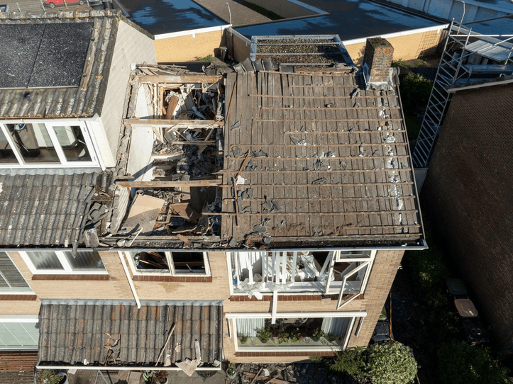 Afbeeldingslocatie: https://tweakers.net/i/iJeZXltVQGaQP0hPnPspJqes2pc=/fit-in/4000x4000/filters:no_upscale():strip_exif()/f/image/ULkOzo5yots8cxJwvpZjhipW.png?f=user_large