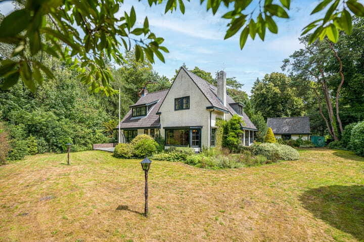 Afbeeldingslocatie: https://tweakers.net/i/iMm6-Rl5vIB6iIZ3rMy1KjcGq90=/fit-in/4920x3264/filters:max_bytes(3145728):no_upscale():strip_icc():strip_exif()/f/image/YgWuqzvInM2J2wlbC9ZaRtNM.jpg?f=user_large