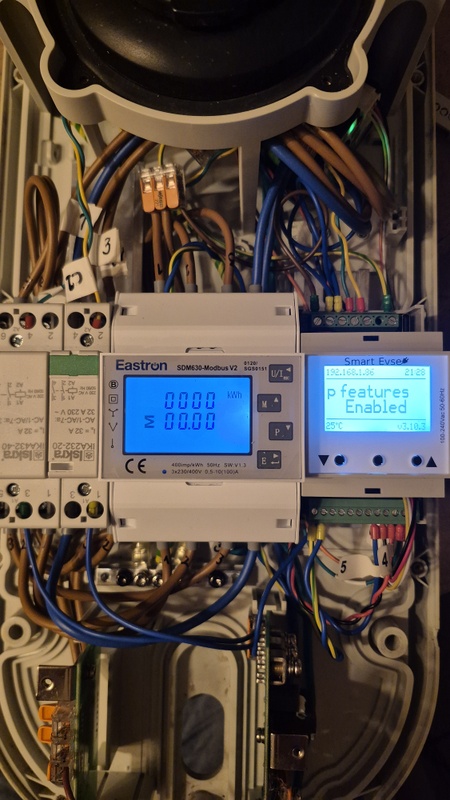 Afbeeldingslocatie: https://tweakers.net/i/iN0Lrr9EeU1WYe_NKqaOoBB8oX4=/x800/filters:strip_icc():strip_exif()/f/image/6cPuRXV9Yx199K1rnZ9gh5Eo.jpg?f=fotoalbum_large