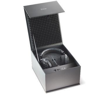 Focal Elear (Zwart)