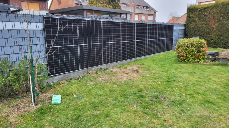 Afbeeldingslocatie: https://tweakers.net/i/iOdRRfdOZNry2NWIVWrc8wJpiOw=/800x/filters:strip_icc():strip_exif()/f/image/WxFByilGACO4eQs2M8QJIvIl.jpg?f=fotoalbum_large