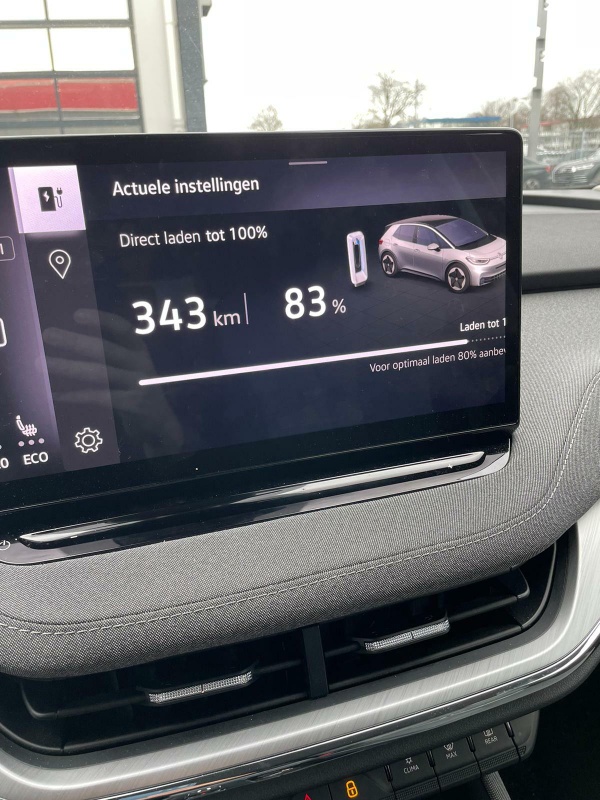 Afbeeldingslocatie: https://tweakers.net/i/iPR3SDm2IkOxSkgeuAzPJM9XG6Q=/x800/filters:strip_icc():strip_exif()/f/image/H2PwGVFqKBcRUJ7uRf8mCWSB.jpg?f=fotoalbum_large