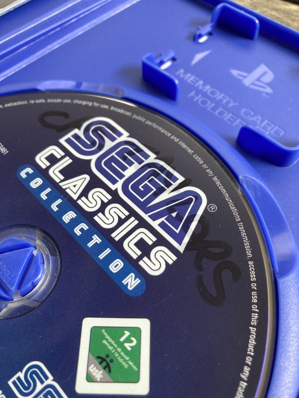 Afbeeldingslocatie: https://tweakers.net/i/iPX_G9rrCnLcols59sg5hu9RbR4=/x800/filters:strip_icc():strip_exif()/f/image/CkuQ3KdNtYWbDrFvATRd24jE.jpg?f=fotoalbum_large