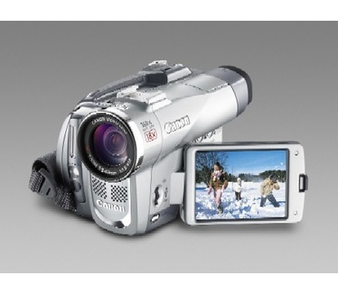 Canon MVX330i (1.3MP, 18x zoom, 45-817mm, f/1.8, SD/miniDV, IS)