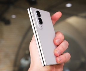 Samsung Galaxy Z Fold 8