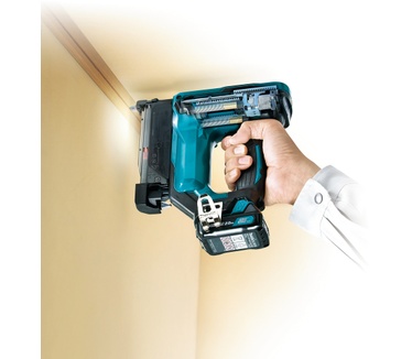 Makita PT354DSMJ