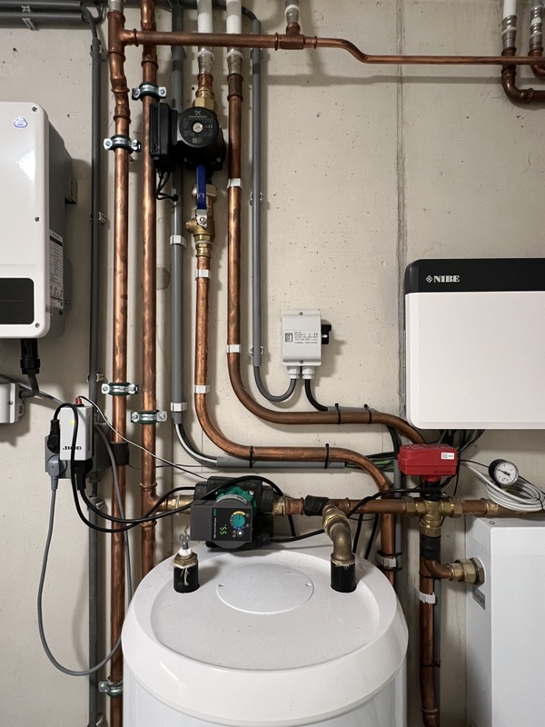 Afbeeldingslocatie: https://tweakers.net/i/iToU_wj7Ut02fUQk9S-ARKxnJoA=/x800/filters:strip_icc():strip_exif()/f/image/3VSaTlVNizJKiAnsCnVAta10.jpg?f=fotoalbum_large