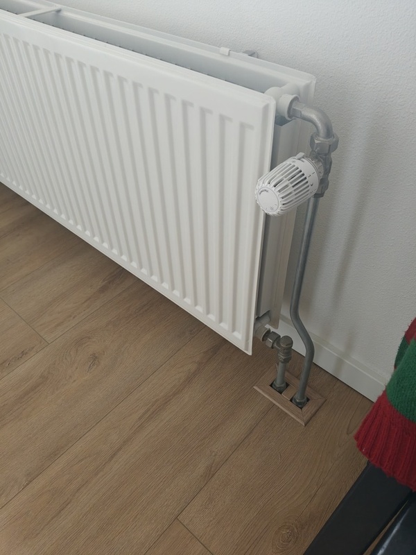 Afbeeldingslocatie: https://tweakers.net/i/iVegCHfEBZaUjsBJTqterbY5N2U=/x800/filters:strip_icc():strip_exif()/f/image/7op1KUqZ5NTKKlsP4jWJ82jD.jpg?f=fotoalbum_large