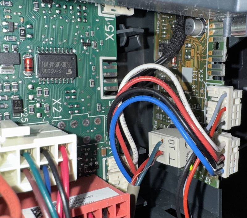 Afbeeldingslocatie: https://tweakers.net/i/iYhUayEhc0a6nZT2MmaUfLBNtvo=/800x/filters:strip_icc():strip_exif()/f/image/WH7ecv7DJXVS6nd39trHd7EL.jpg?f=fotoalbum_large