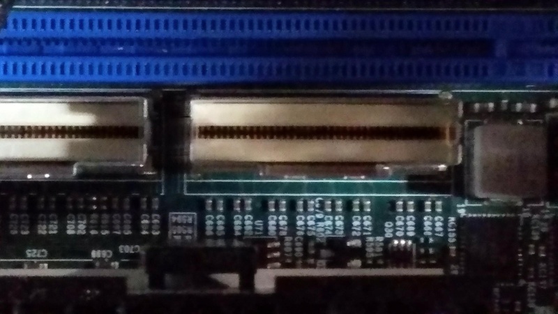 Afbeeldingslocatie: https://tweakers.net/i/ibFInMErAymgrP33dl-d93XFx5M=/800x/filters:strip_icc():strip_exif()/f/image/l33TjFsetzTUE95Qu2HcLvY5.jpg?f=fotoalbum_large