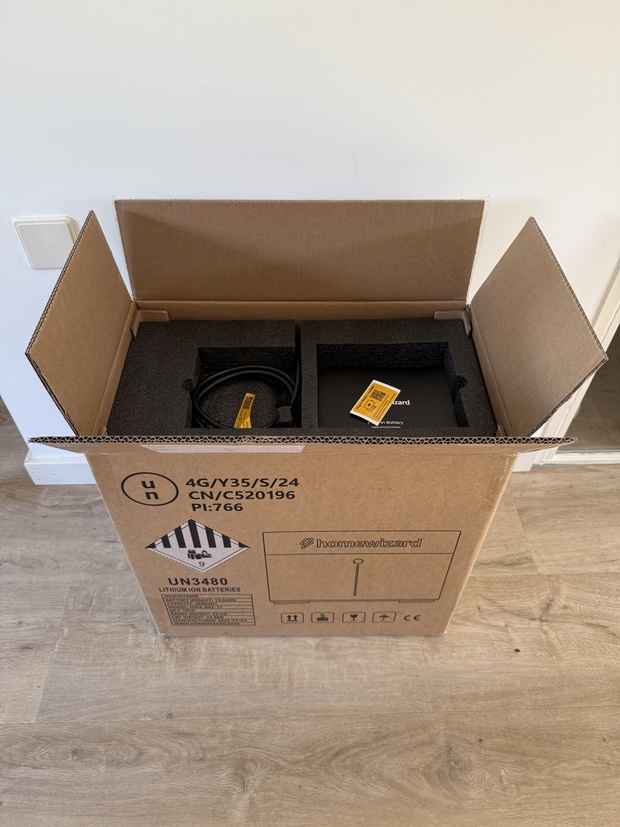 Afbeeldingslocatie: https://tweakers.net/i/icBdhQIINEUcalA2yaFKa7-JV4w=/620x/filters:strip_icc():strip_exif()/m/383141/1V0qkLcocPNGhVUBjvq5Q1xYNaZrQjyqlYmYRfY8o97rnX6uF7.jpeg?f=620xauto