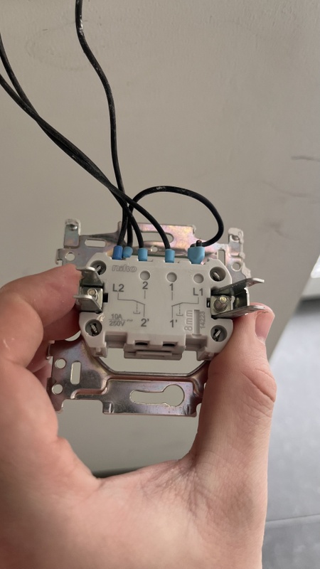 Afbeeldingslocatie: https://tweakers.net/i/if_djZOEnU7q_zS5Axorh-JVzwo=/x800/filters:strip_icc():strip_exif()/f/image/NPSX7M7x2QAj0gKAkEJfXPp5.jpg?f=fotoalbum_large