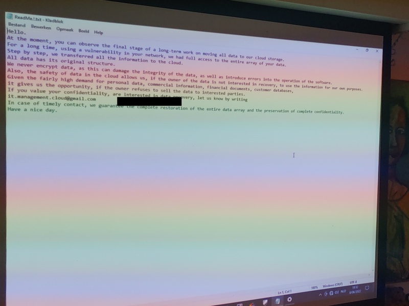 Afbeeldingslocatie: https://tweakers.net/i/ij-aQ9W202zhxr35JfQj6OSLkRc=/800x/filters:strip_icc():strip_exif()/f/image/h3HV5hkWiUVqBtDwts8jFcfA.jpg?f=fotoalbum_large