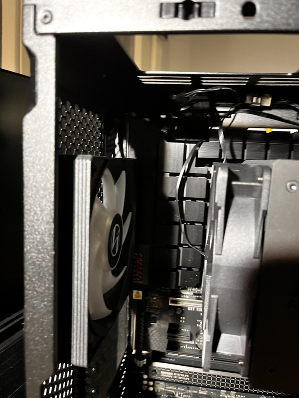 Afbeeldingslocatie: https://tweakers.net/i/ikd5HEGJcLFvzPYz1M4wG3d0FK8=/x800/filters:strip_icc():strip_exif()/f/image/4xl4au80ItVLqsBmi38LRIS2.jpg?f=fotoalbum_large