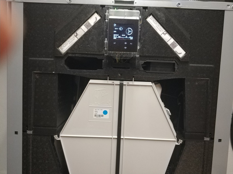 Afbeeldingslocatie: https://tweakers.net/i/ilBB9AGtIzg2AvFdCJYaqCwZfU8=/800x/filters:strip_icc():strip_exif()/f/image/ux9fdd1IvCvC9WaSiO9ugCJd.jpg?f=fotoalbum_large