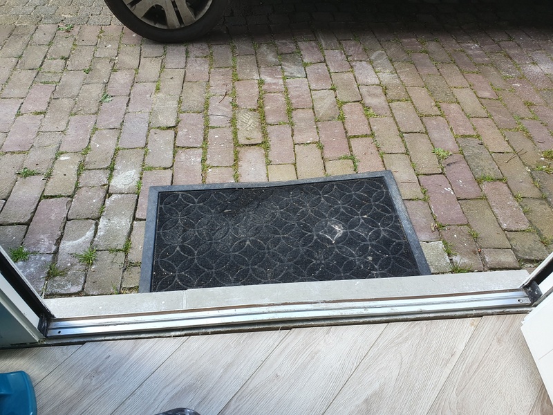 Afbeeldingslocatie: https://tweakers.net/i/inzqXvn30J4E1Yhf2T2dEqly3IQ=/800x/filters:strip_icc():strip_exif()/f/image/nReKlgGycesbRU98TrWpwBPN.jpg?f=fotoalbum_large